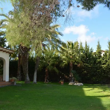 Villa Sitges Colibri: Beach-nearby Oasis With Pool And Tennis *
