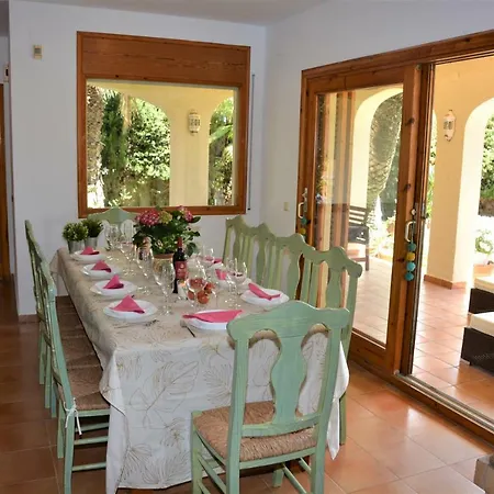 Sitges Colibri: Beach-nearby Oasis With Pool And Tennis Villa Vilanova i la Geltru
