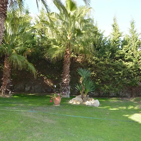 Villa Sitges Colibri: Beach-nearby Oasis With Pool And Tennis *