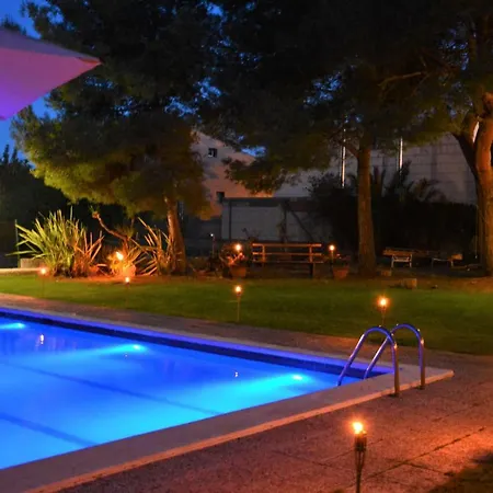 Sitges Colibri At 10 Min Walk Beaches - Center Amaizing Garden Pool Xxl Private Tenis Piste * ヴィラノヴァ・イ・ラ・ジェルトル