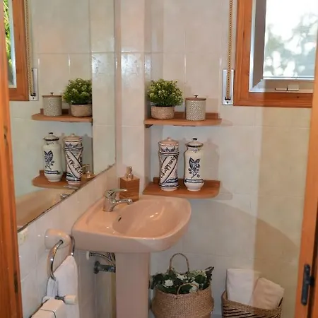 Sitges Colibri At 10 Min Walk Beaches - Center Amaizing Garden Pool Xxl Private Tenis Piste ヴィラノヴァ・イ・ラ・ジェルトル